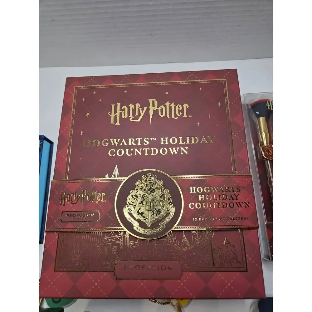 Harry Potter x Profusion‎ Cosmetics Mega Bundle Hogwarts Holiday Advent Palette